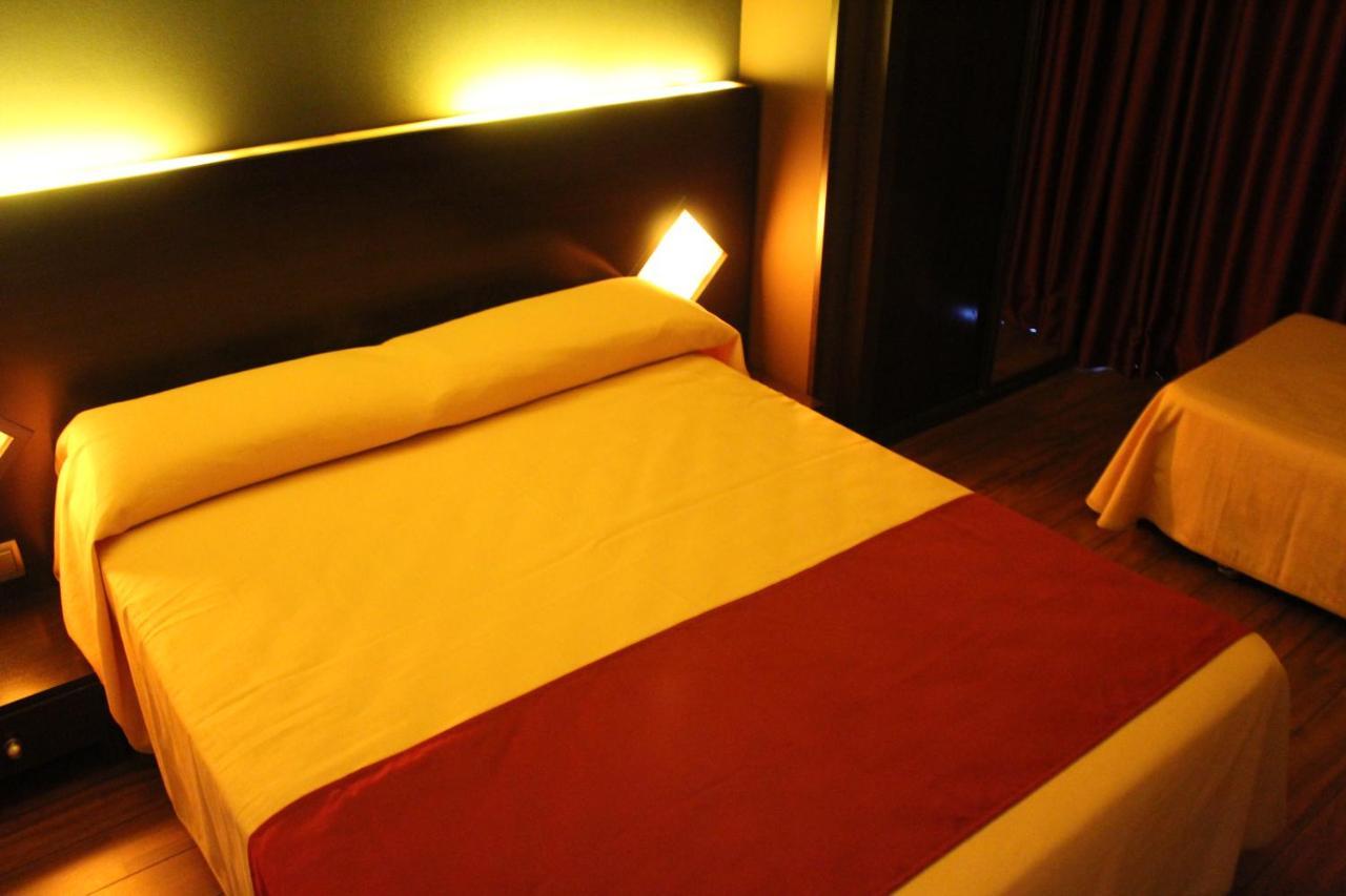 Hostal Royal Almorox Εξωτερικό φωτογραφία