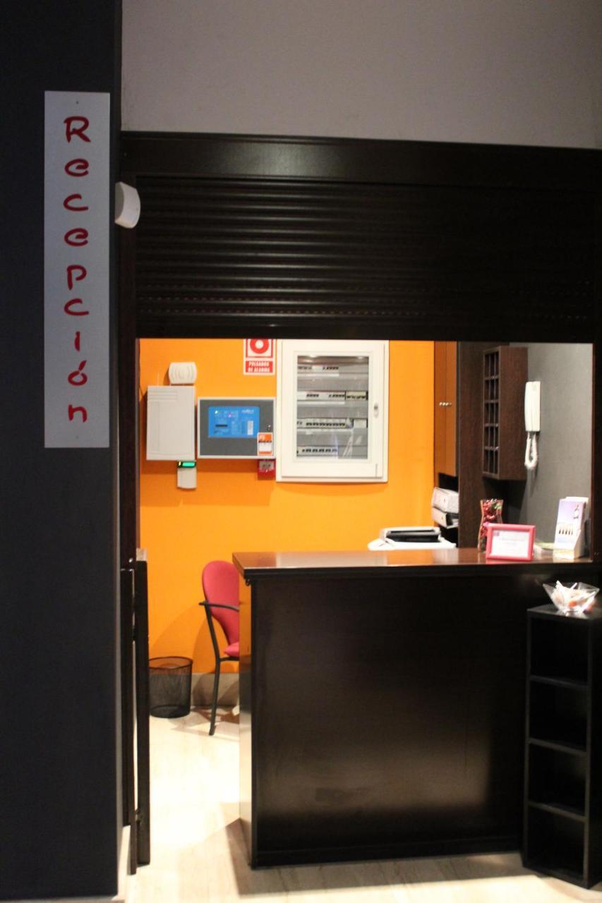 Hostal Royal Almorox Εξωτερικό φωτογραφία