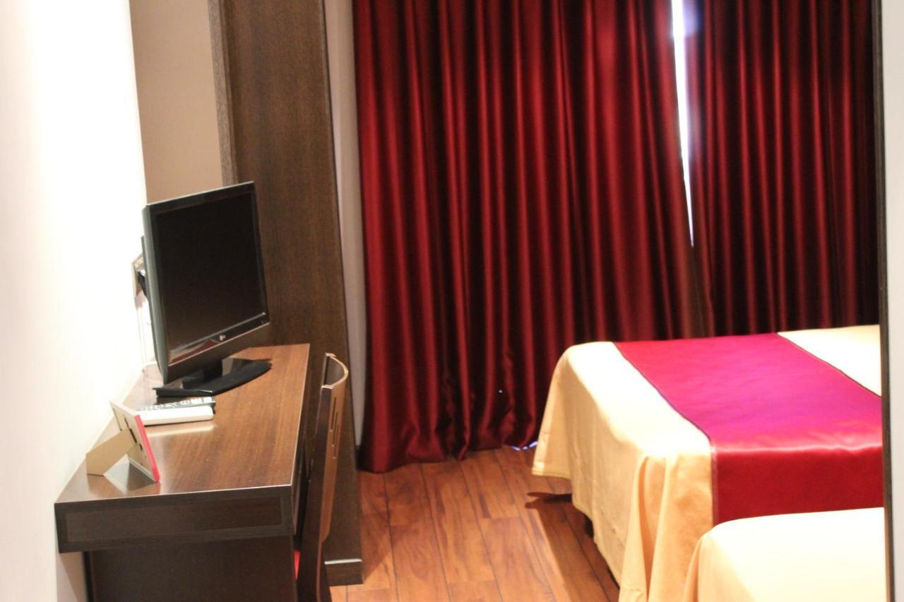 Hostal Royal Almorox Εξωτερικό φωτογραφία
